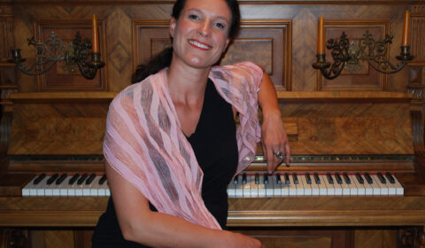 Konzertpianistin Dr. Henriette Gärtner (klick to watch video)